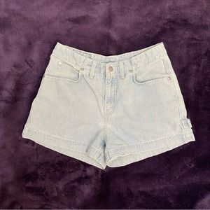 Levi’s Shorts Size 3